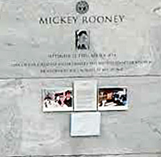Mickey Rooney's burial site
